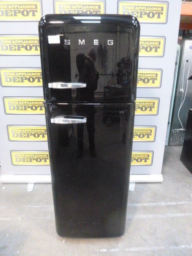 Smeg fridge freezer - smeg, black