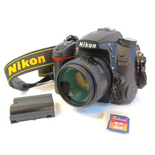 Nikon d7000 digital slr camera - nikon,