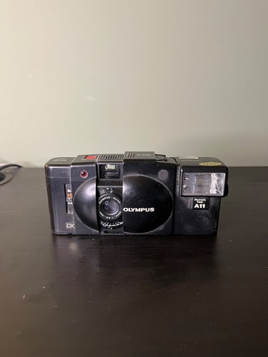 Olympus xa3 compact film - olympus,