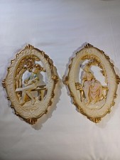 Victorian Romantic Couple Oval
