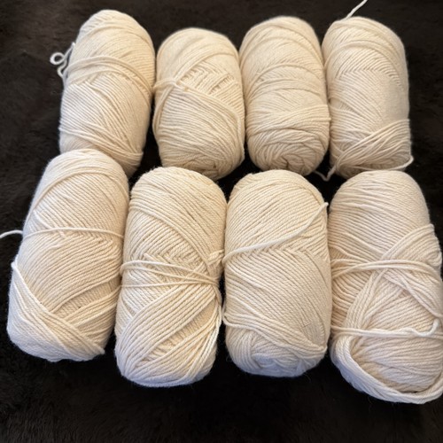 Vintage beige knitting yarn - ,