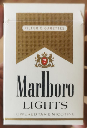 Marlboro lights dominican - -,