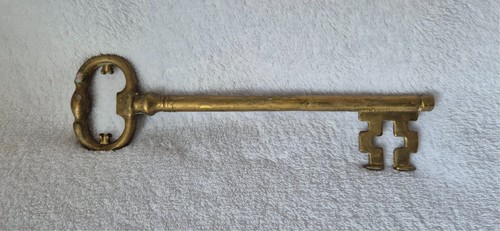 Vintage solid brass key - vintage,