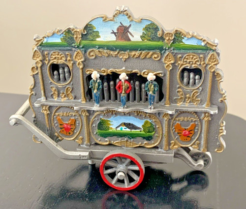 Vintage mechanical miniature - vintage,