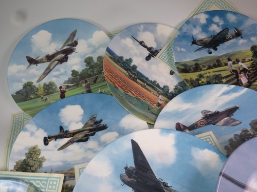 Royal doulton collector plate - royal,