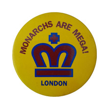 VTG 1990s LONDON MONARCHS WORLD LEAGUE OF AMERICAN FOOTBALL WLAF TIN PIN BADGE