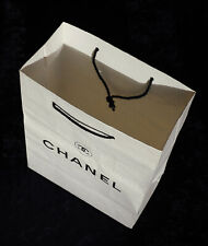 CHANEL 1980s VINTAGE PAPER CARRIER BAG - VERY GOOD CONDITION