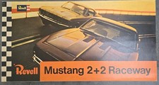 SCARCE VINTAGE REVELL 1/32 FORD MUSTANG 2+2 SLOT  CAR RACING SET