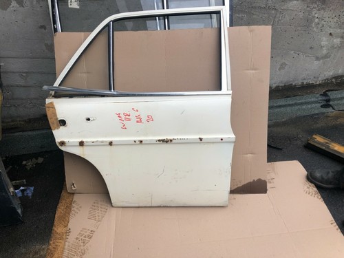 Mercedes w114 rear right - w114,