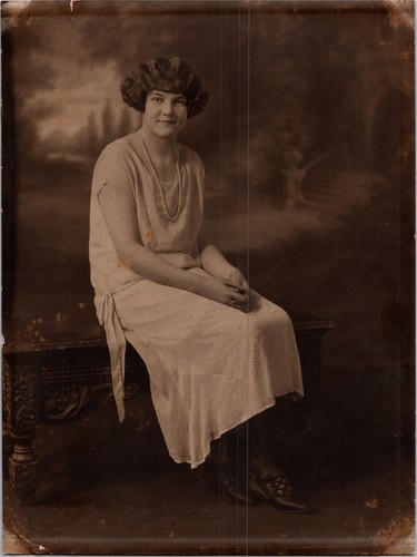 Vintage 1920s flapper - vintage,
