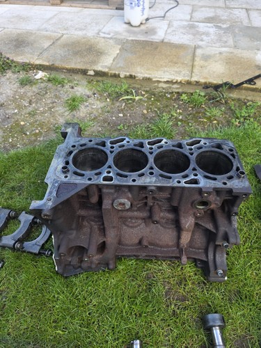 Short block engine pistons - engine,