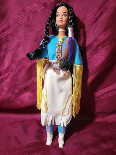 Vintage 1990 mattel - 1990, native