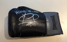 Joe Calzaghe Signed Boxing Glove with Certificate of Authenticity (COA)