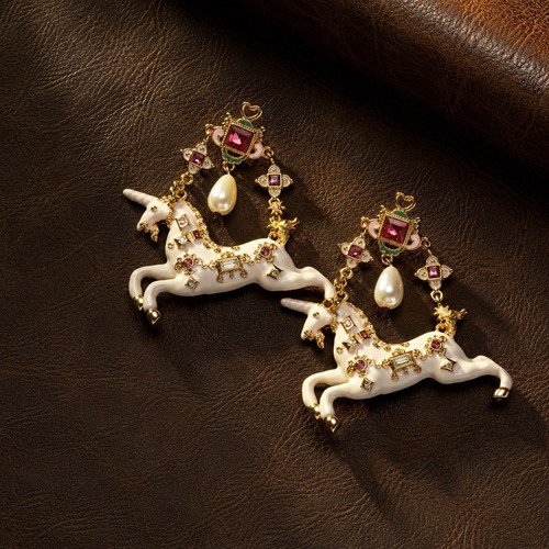 Unicorn carousel pearl - unicorn,