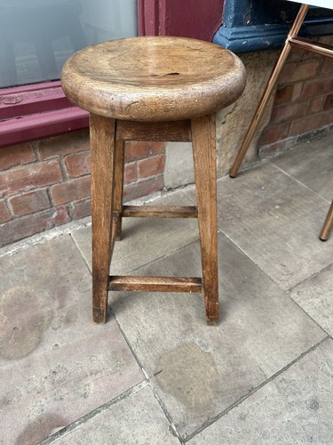 Bar stool solid thick oak - 1,