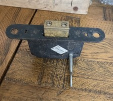 Old  DOOR LOCK   And key 