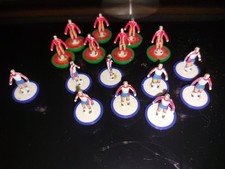 Subbuteo 317 England & 319 Wales Zombie players