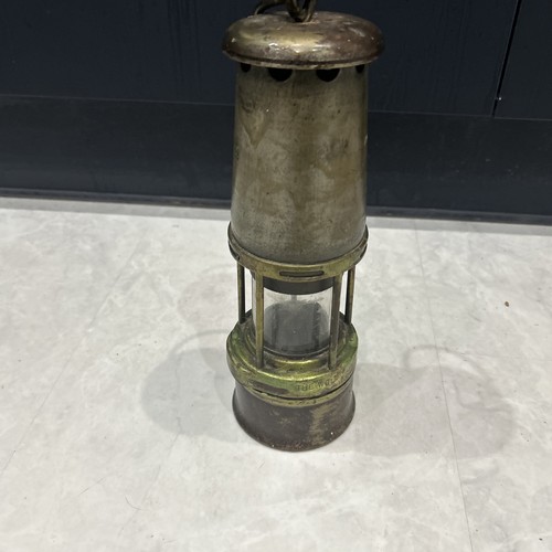 The wolf miners lamp - the,