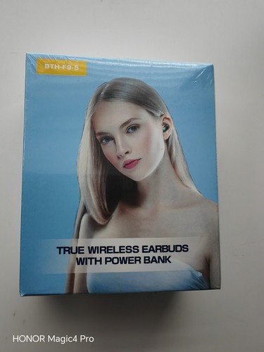 True wireless earbuds - wireless,