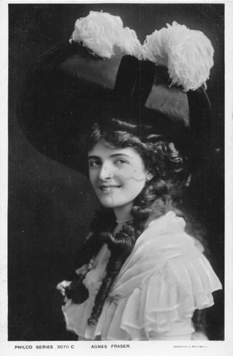 Postcard edwardian actress - postcard,