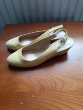 Dune yellow leather shoes size
