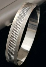 Vintage Modernist 925 Sterling Silver  Wide Diamond Cut  Bangle Lovely Quality