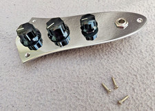 loaded control panel for Jazz Bass guitar, with CTS pots & control knobs