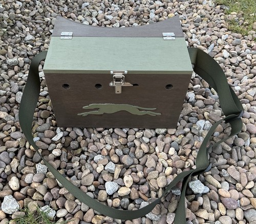 Ferret bow back painted carry - bow,