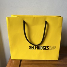 Selfridges&Co Yellow Medium paper carrier gift bag 25x22x10.5cm good cond