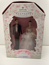 HALLMARK KEEPSAKE ORNAMENT