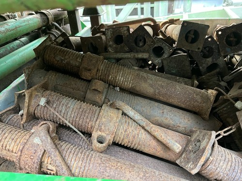 Size trench strut - size, prop