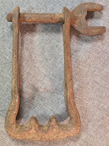 Antique cast iron horse - cast,