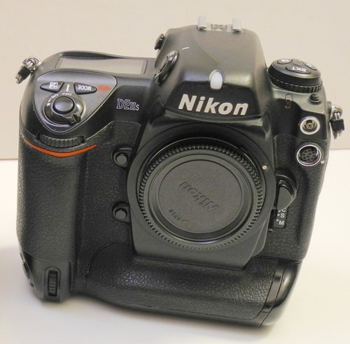 Nikon d2hs dslr body - dslr,