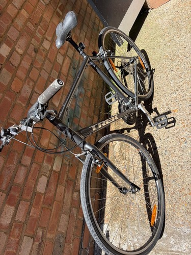 Trek hybrid bike xl - hybrid,