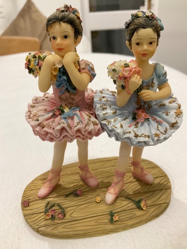 Ballet the limelight - in,