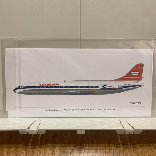 144 scale model airliner - ,