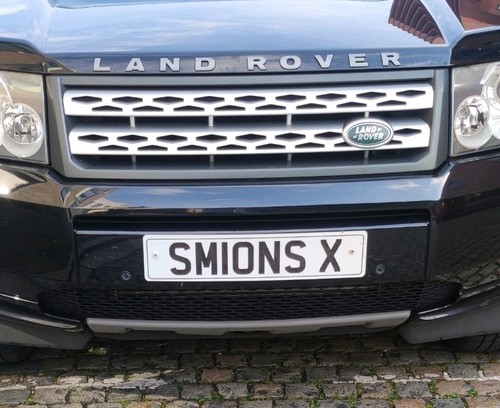 Number plate simon - simon, now