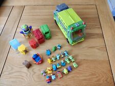 Trash Pack Grossery Gang Garbage Truck Bin Lorry & 21 Figures