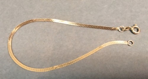 Carat yellow gold - 9,