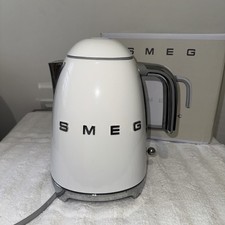 Smeg KLF03WHMUK 3000W 1.7L
