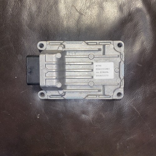 Ducati monster 796 cdi ecu - monster,