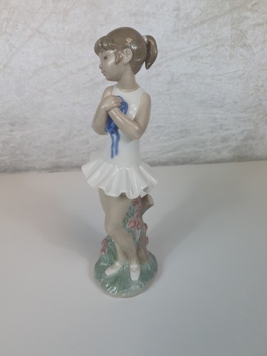Lladro nao porcelain - lladro,