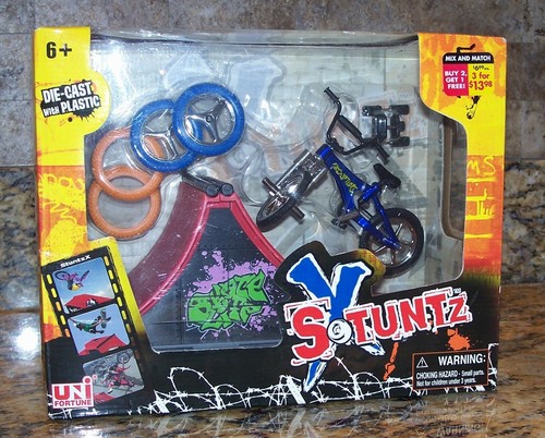 Uni fortune stuntz bmx - stuntz, diecast