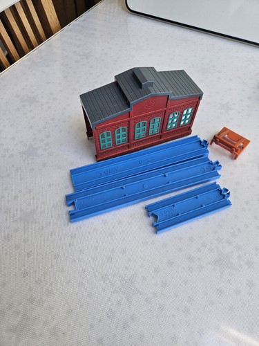 Thomas trackmaster tidmouth - trackmaster,