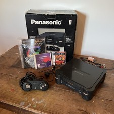 Panasonic 3DO FZ-1 boxed. Tested with boxed game (Megarace) & sample disc