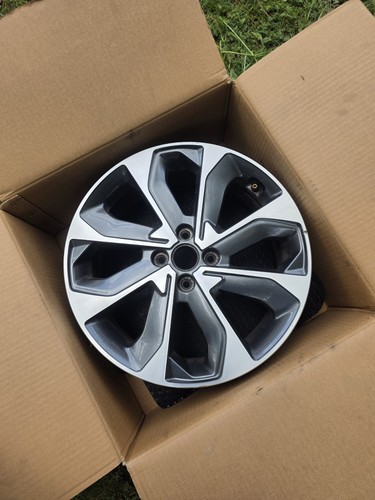 Kia stonic rio alloy - kia, stonic,