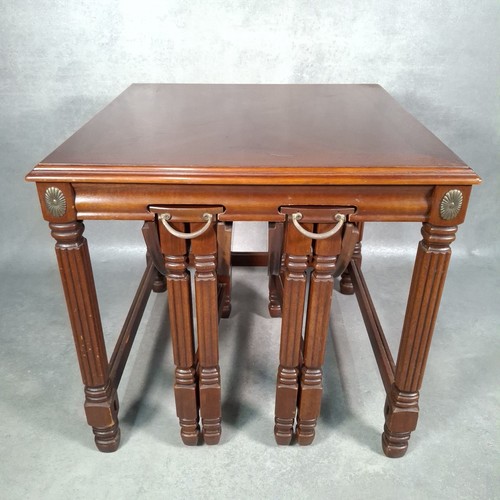 Vintage mahogany nest - vintage, of