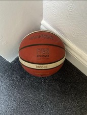 Molten Fibra Basket Ball