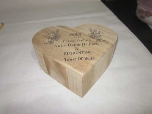 Wooden storage box heart - heart, shape