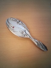 Vintage Art Nouveau Style Hair